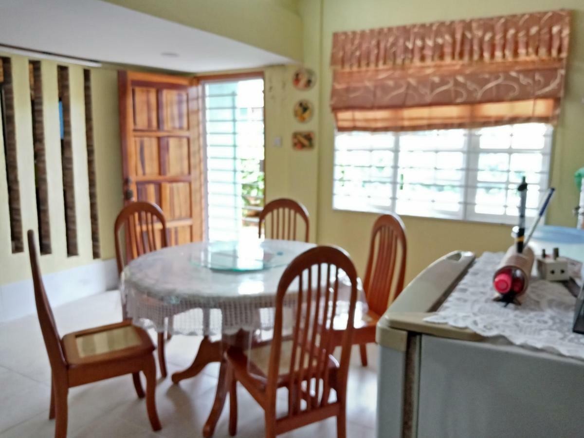 Ferienwohnung Jazepuri - Jaze 1 Kuching Exterior foto