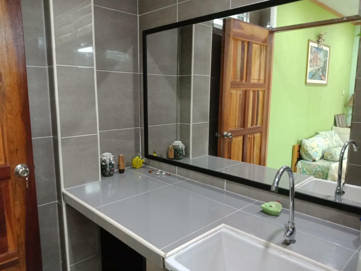 Ferienwohnung Jazepuri - Jaze 1 Kuching Exterior foto